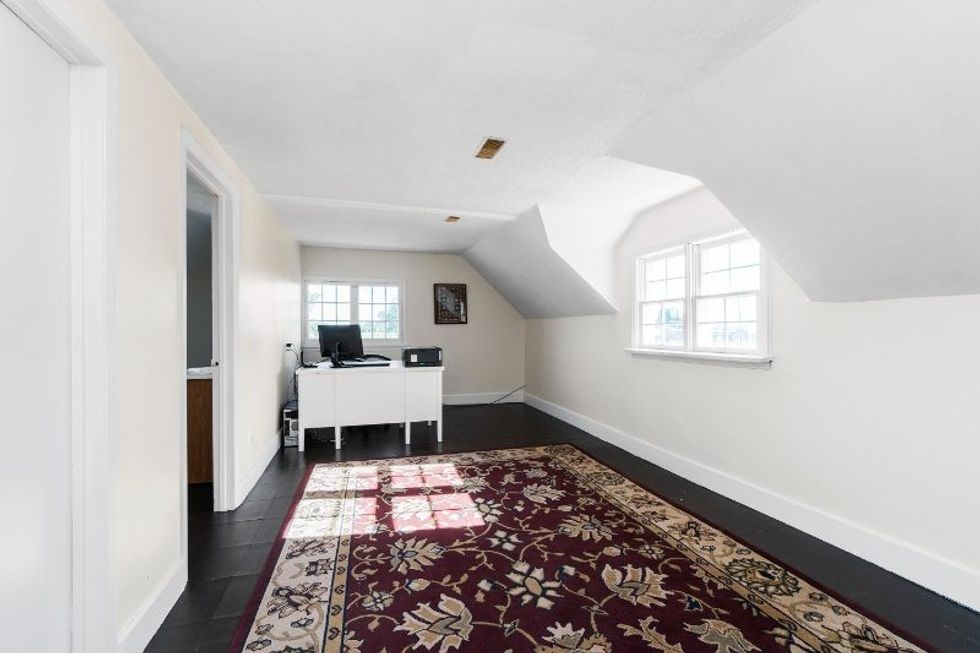 037 037 1581 concession 2 rd matt vardy