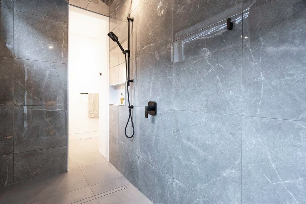 046 260 minnesota street 46