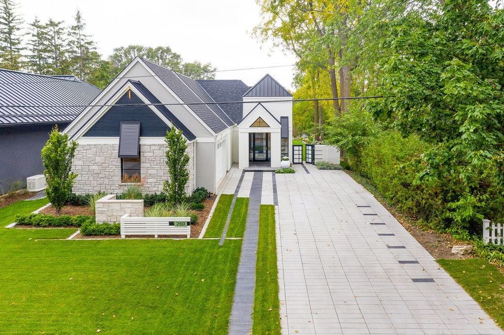 074 260 minnesota street 73