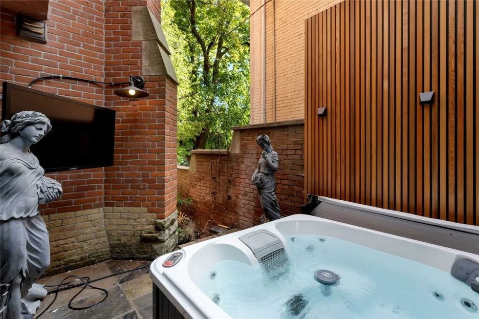 1 12 macpherson avenue toronto c5661410 16 1024x682