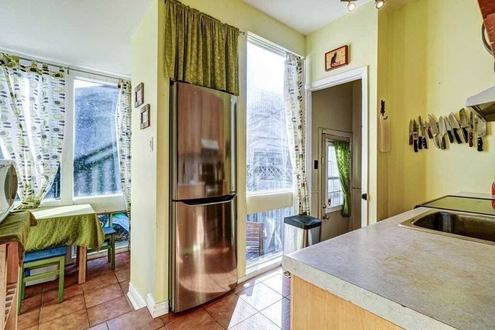 101 coleman avenue toronto e5432120 2 p