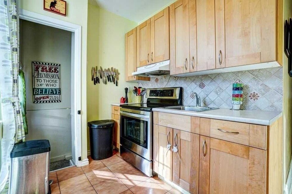 101 coleman avenue toronto e5432120 3 p