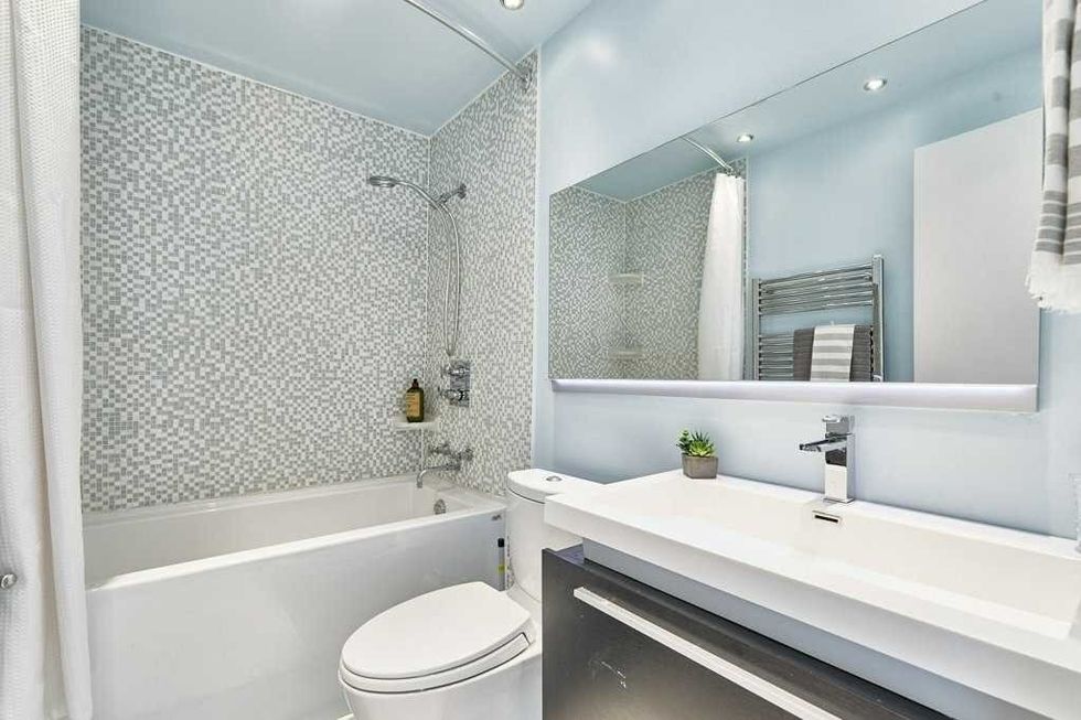 118 hamilton street toronto e5582052 16 p