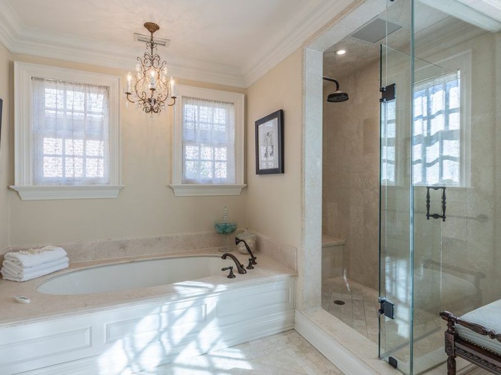 127alexandrablvd hr 41