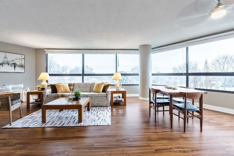 1300 bloor st living 2