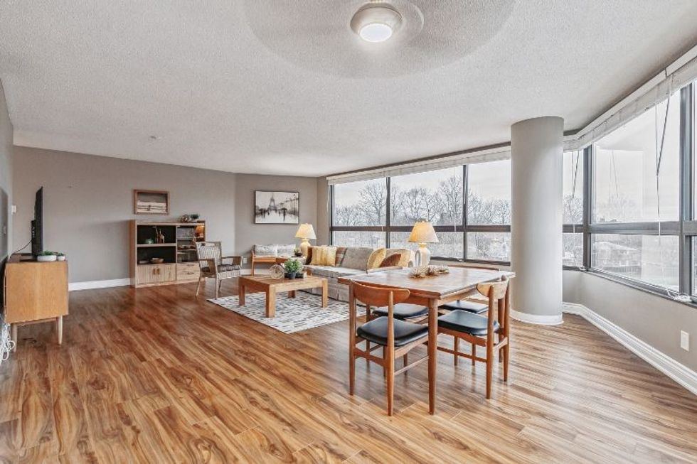1300 bloor st living