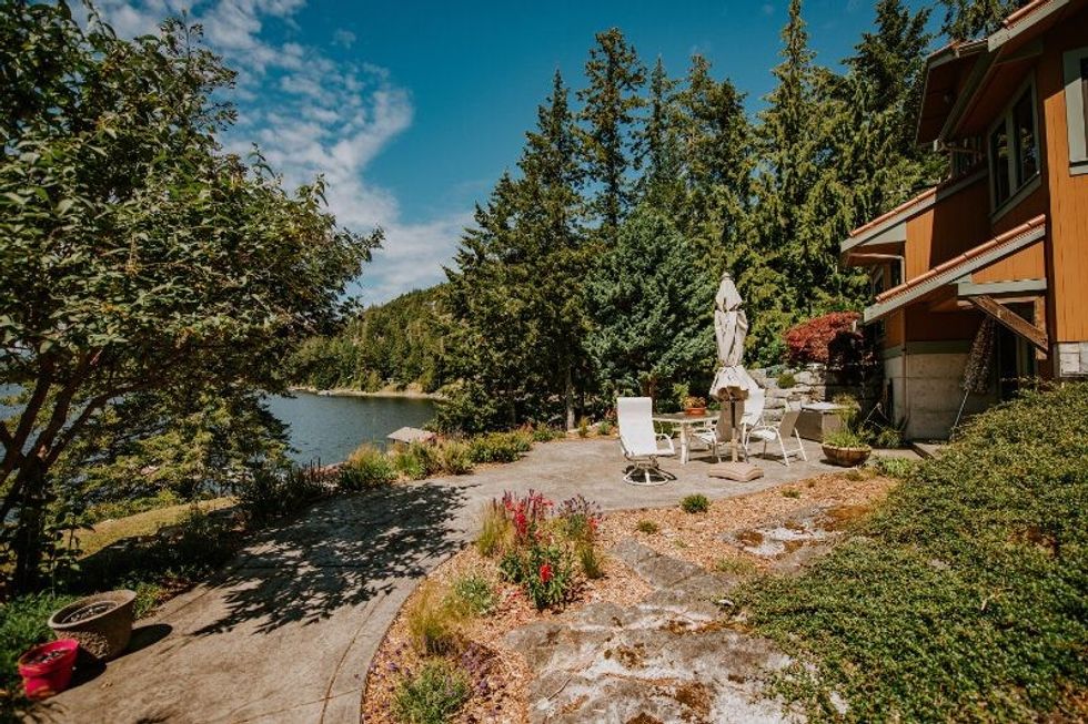 13009 osyter bay road garden bay british columbia 21