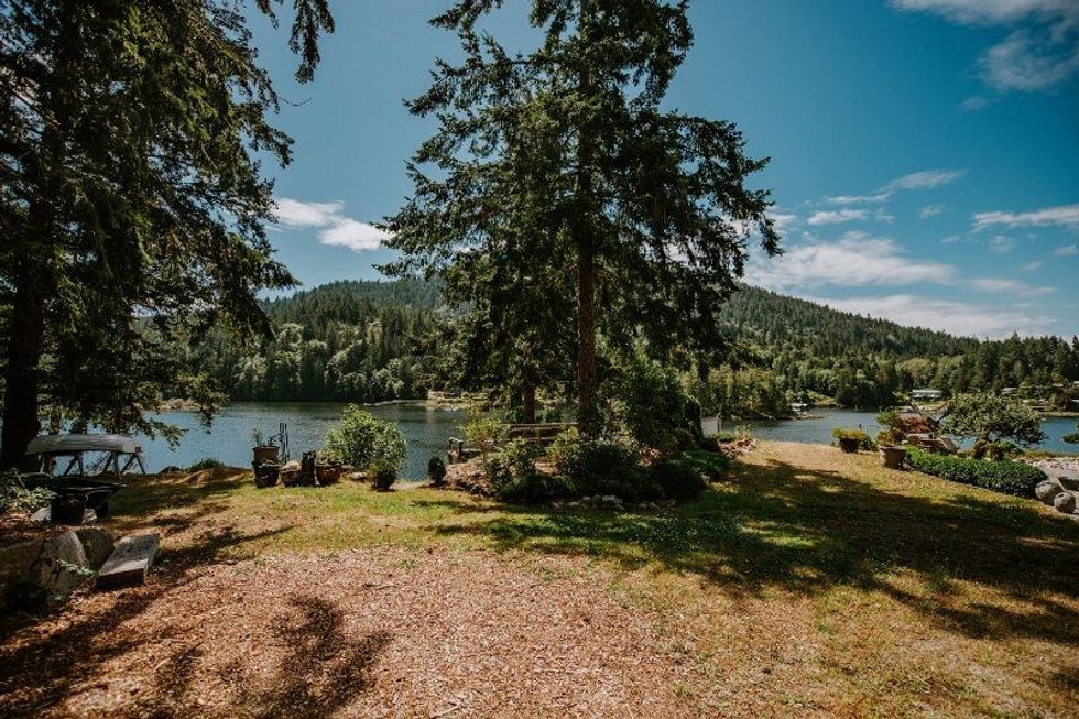 13009 osyter bay road garden bay british columbia 24