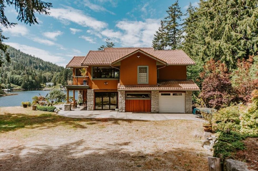 13009 osyter bay road garden bay british columbia 5