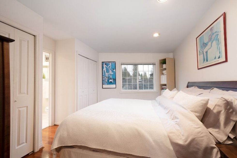 1308 28th street west vancouver home 17