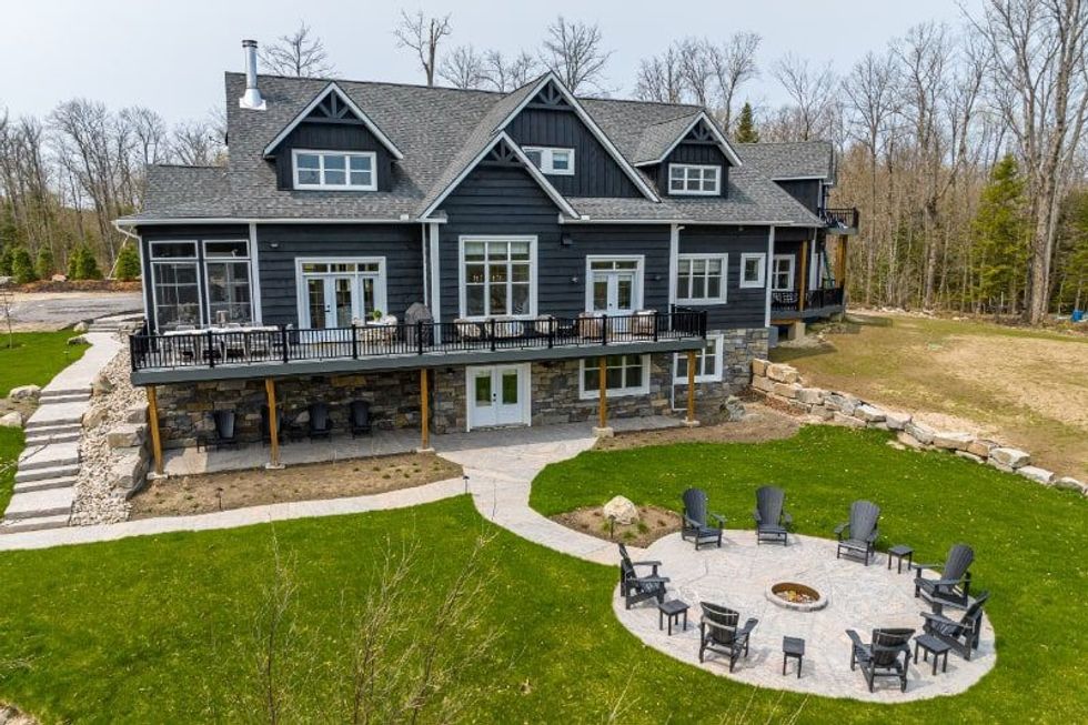 138 37 watkins ln mckellar on p2a 0b4 min