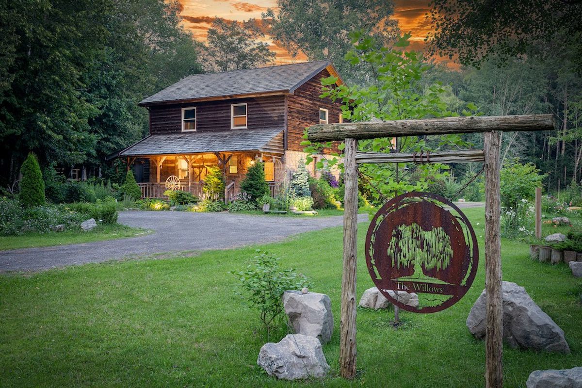 148 Concession 11 E, Hamilton