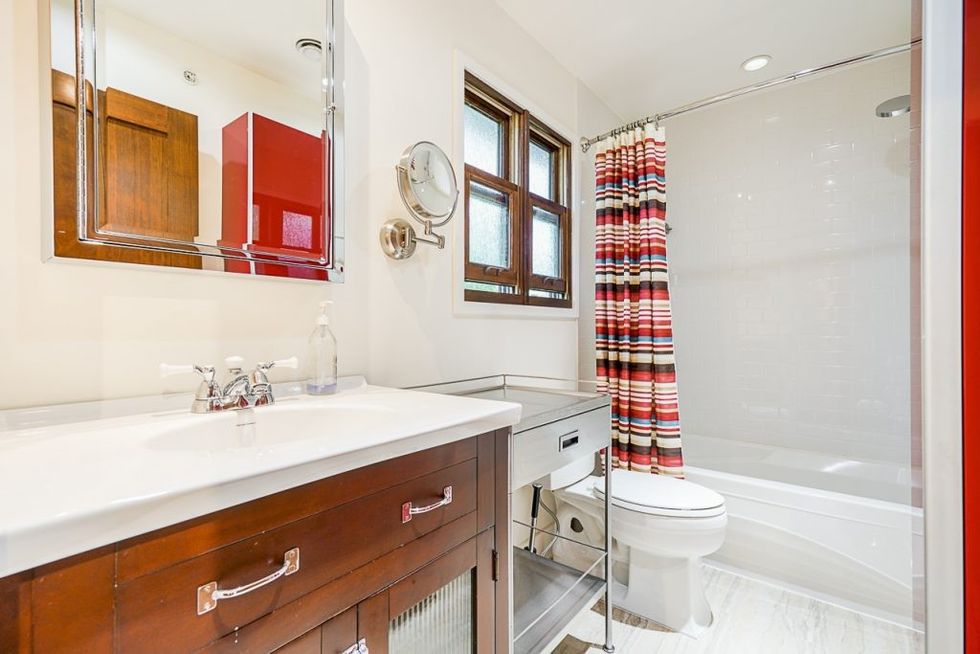 1633 woodland drive vancouver 36 1024x683