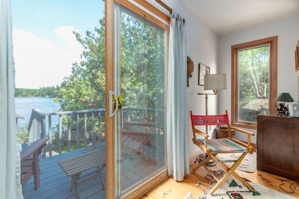 17 bedroom 1 walk out