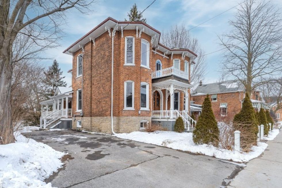 2 79 king st pec on