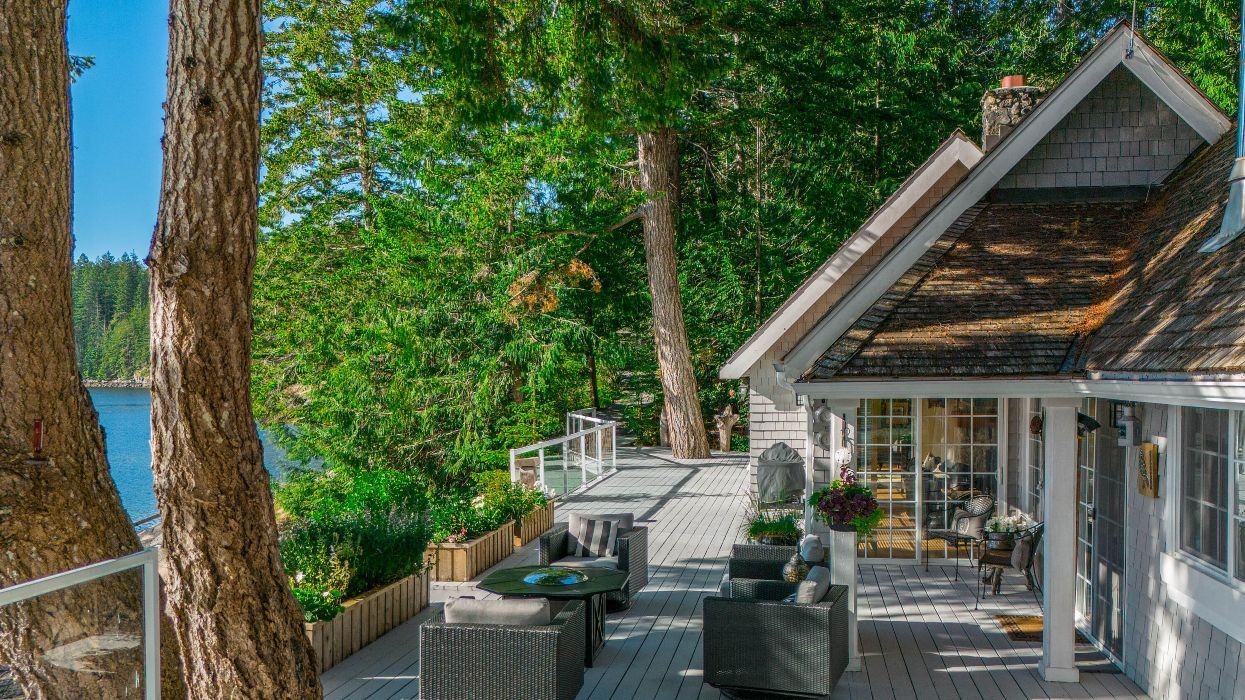 2 Evans Bay Road on Read Island, British Columbia.