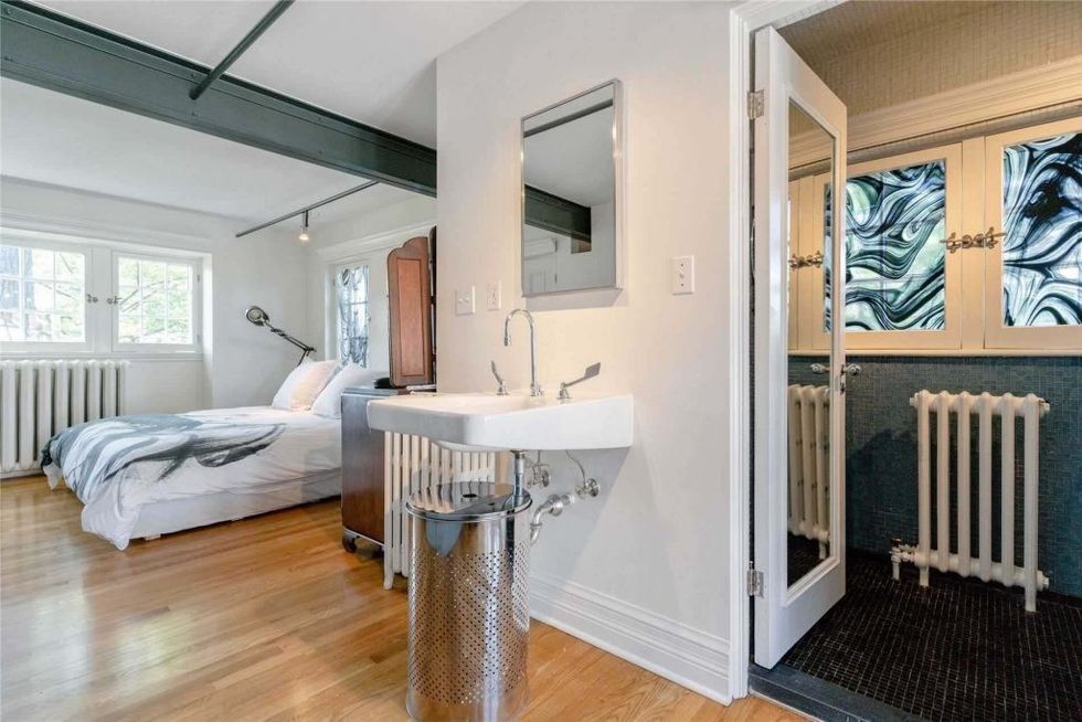 2 indian grove toronto w4866137 13 p 1024x683