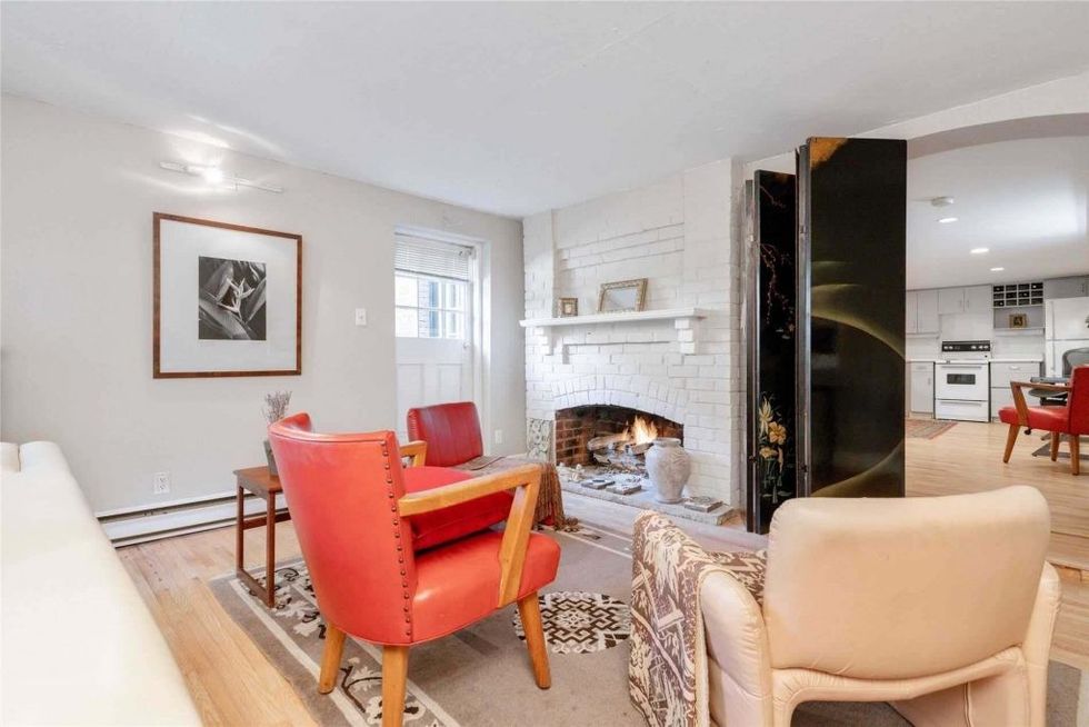 2 indian grove toronto w4866137 19 p 1024x683