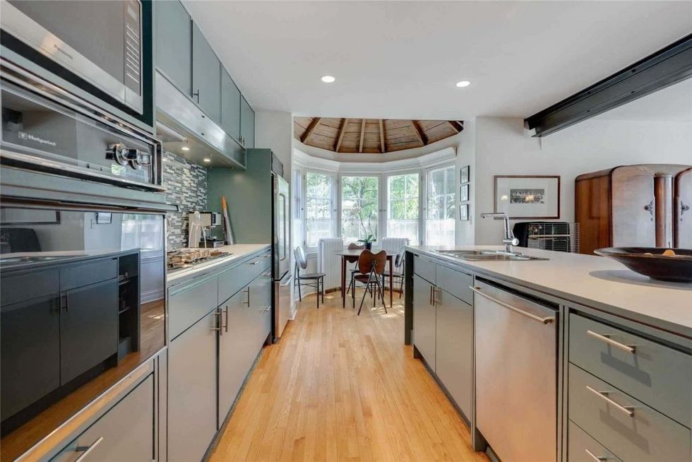 2 indian grove toronto w4866137 38 p 1024x683