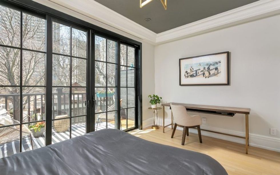 2 laurier ave v2 53 edited