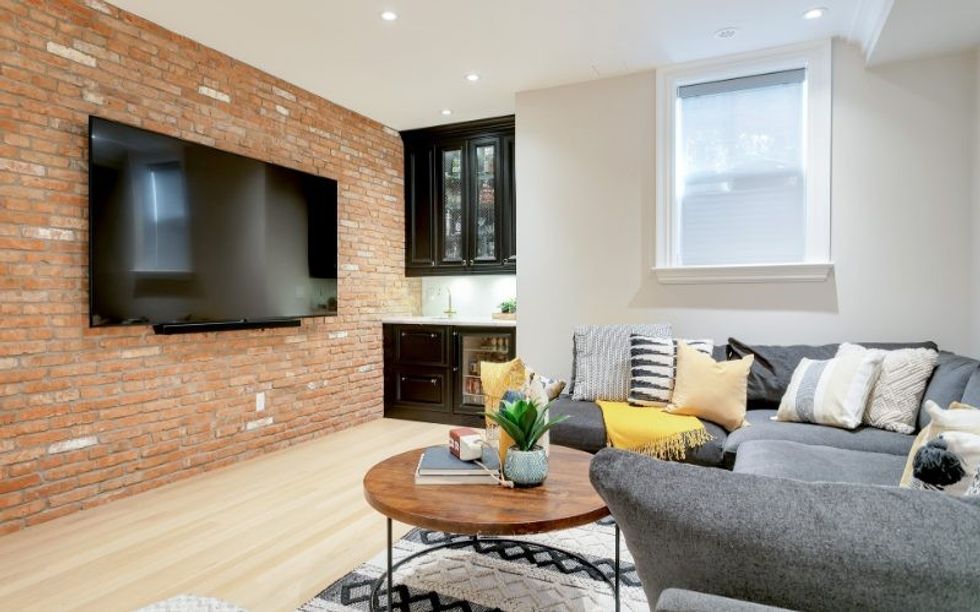 2 laurier ave v2 78 edited