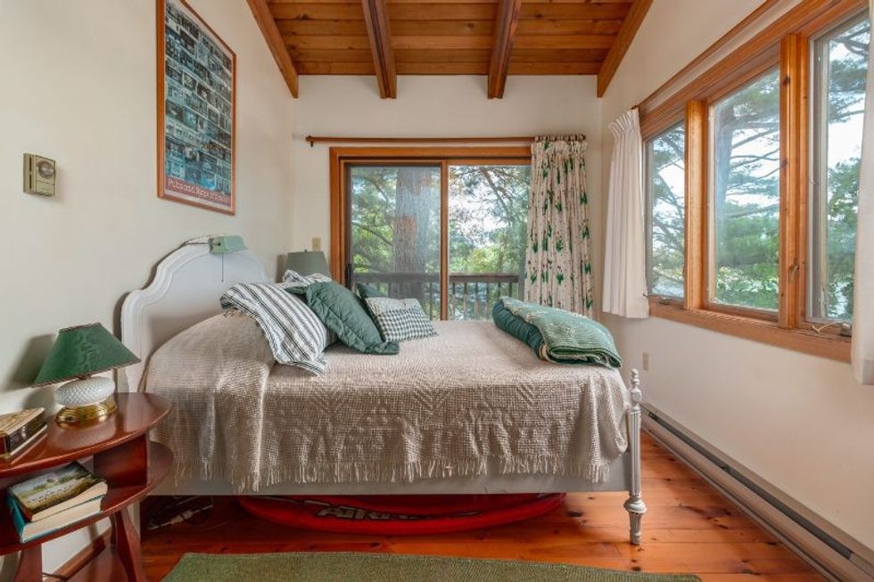 20 bedroom 3 walk out