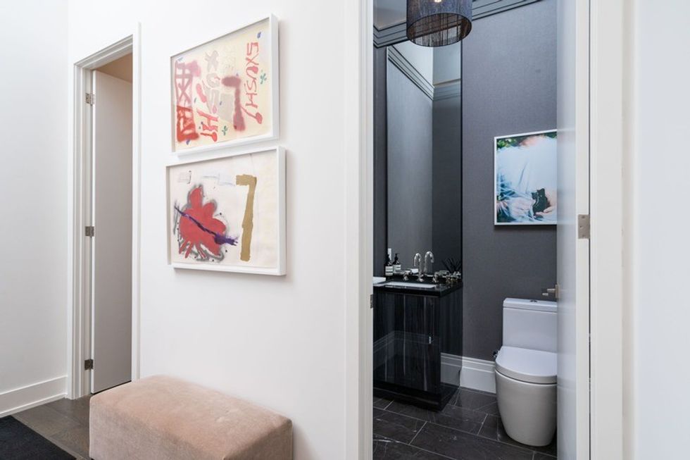 2004 111 st clair web 7jpg