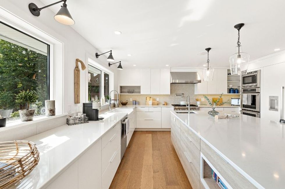 204 street kitchen island 2