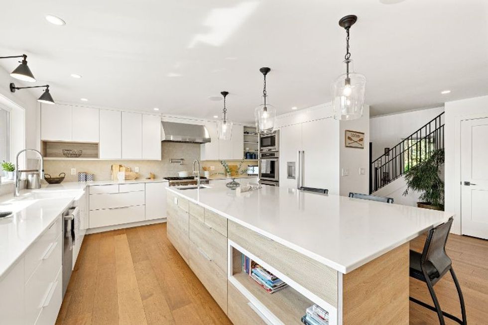 204 street kitchen island