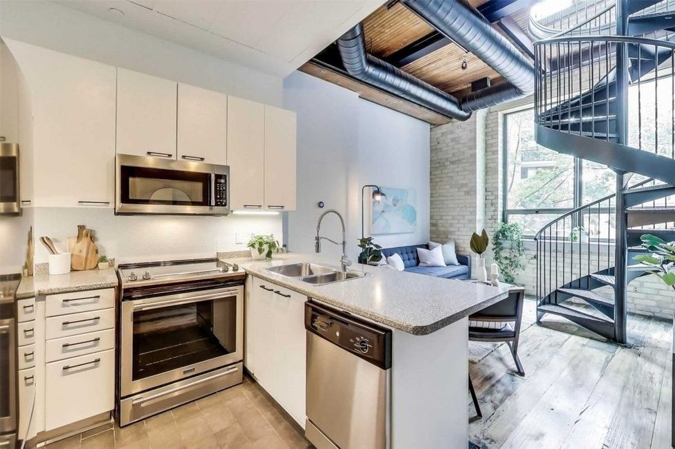 206 781 king street west toronto c4907474 2 1024x682