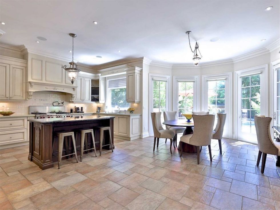 212 forest hill road toronto c4807114 36 1024x770