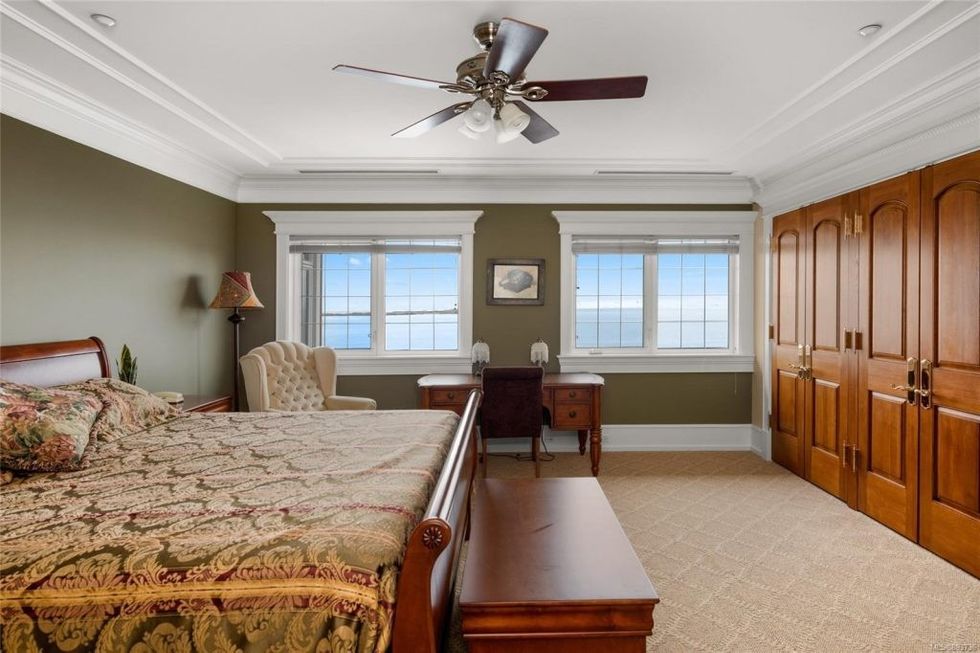 22363821 58 alt 1024x682