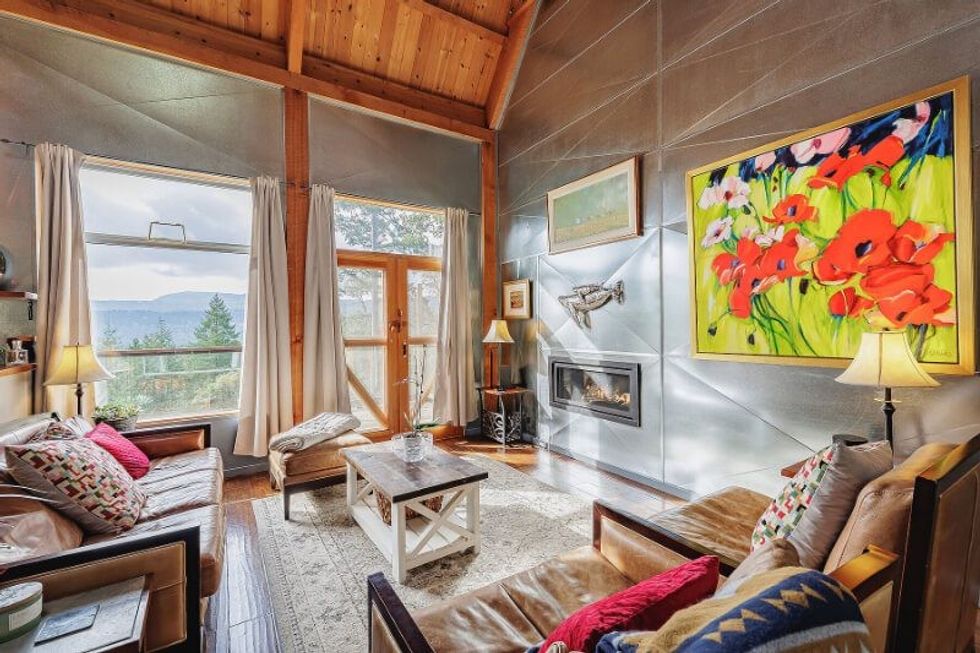 241 little mountain road salt spring island treehouse home 6