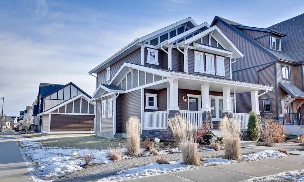 2575 pegasus bv nw 2