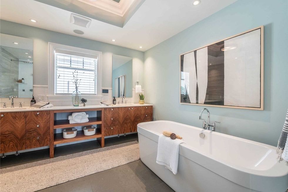 28 balsam avenue toronto e4991629 25 p