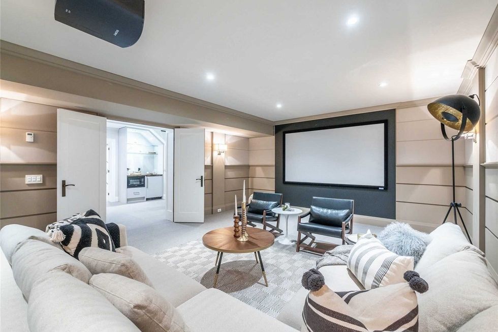 28 balsam avenue toronto e4991629 30 p