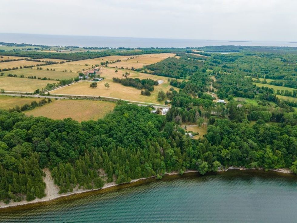 2809 county rd 7 picton on 1