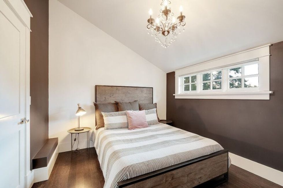 2840 sea view road saanich ten mile point 18