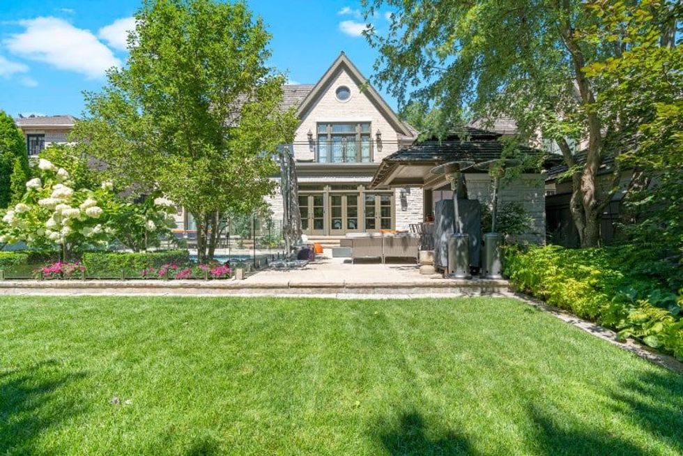 29 bayview wood hq 14 min