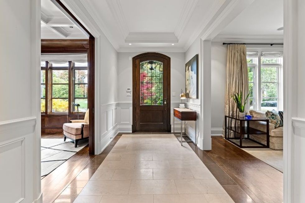 29 bayview wood hq 16 min