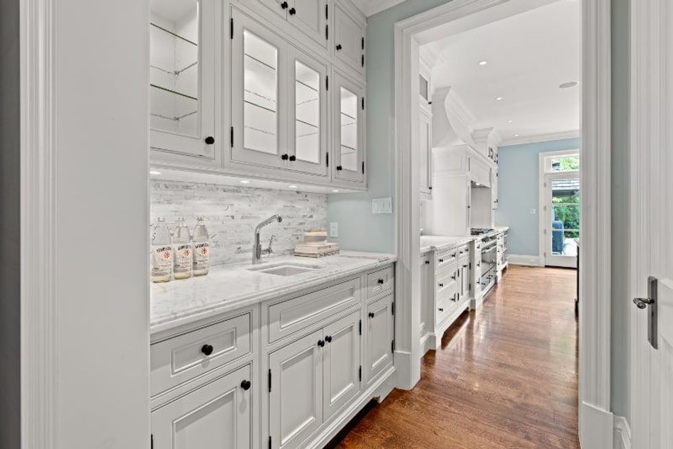 29 bayview wood hq 26 min