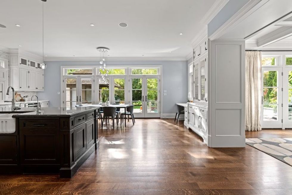 29 bayview wood hq 27 min