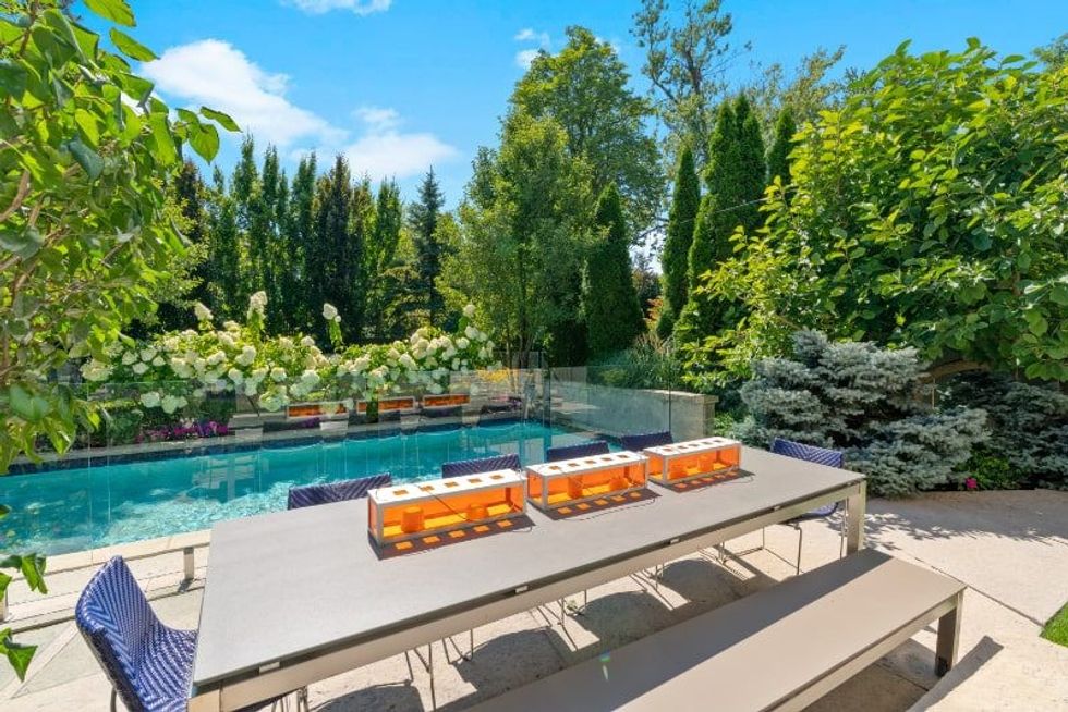 29 bayview wood hq 3 min