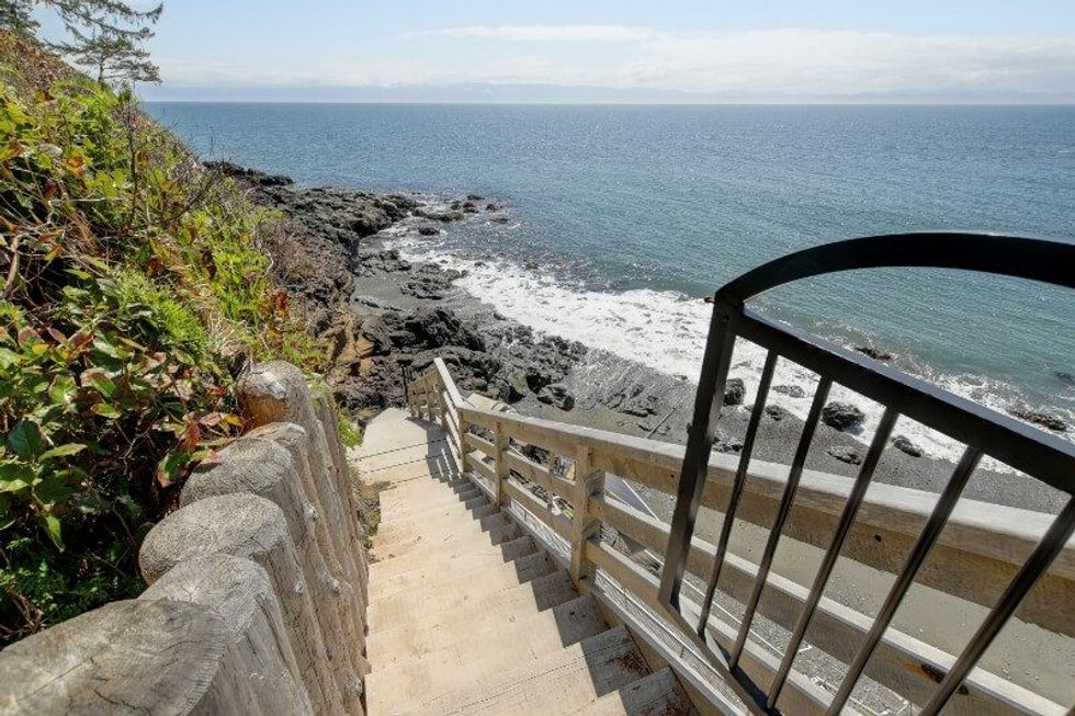 2908 fishboat bay road sooke british columbia 35