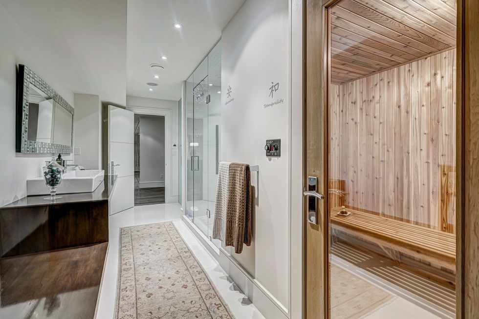 2ttfxzqmv7idsql3xipj