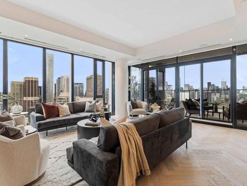 3 web or mls img 9871 1024x771