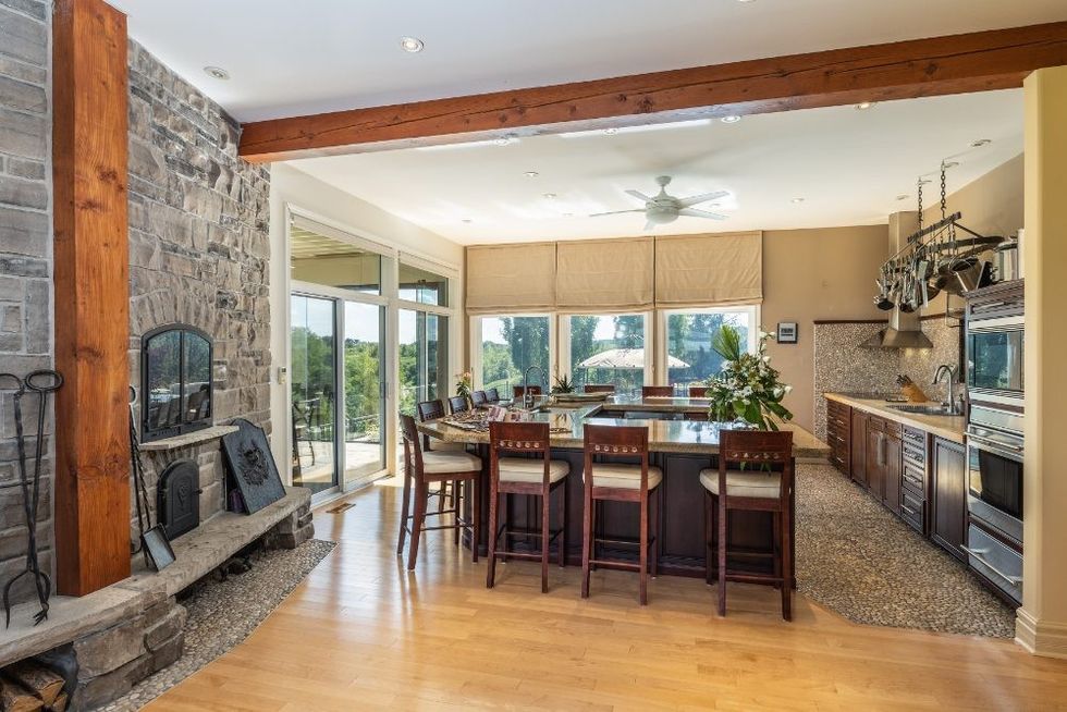 3030 concession rd 3 hr 22