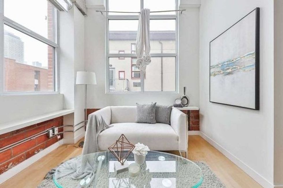 306 10 wellesley place toronto c5328486 16 p e1628101288753