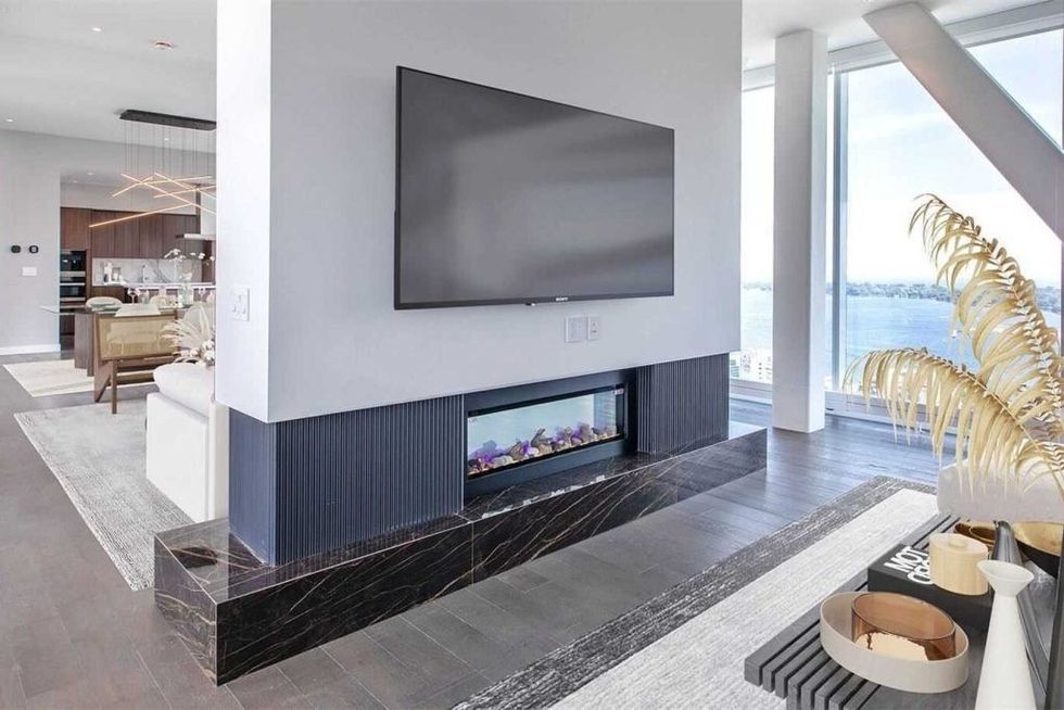 3309 15 iceboat terrace toronto c5905995 23 p 1024x683