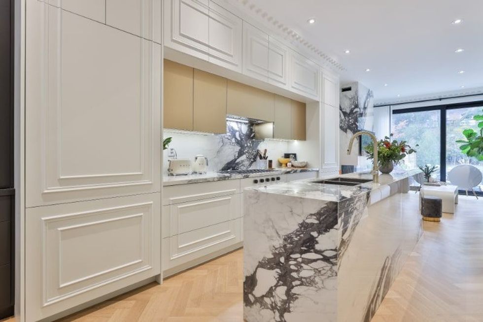 34a sherwood ave kitchen min